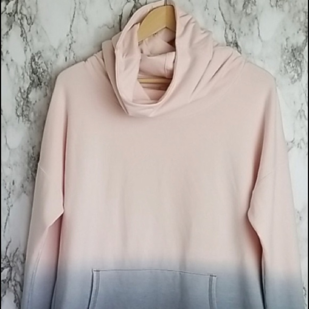 Calia by Carrie Underwood Hoodie Ombre